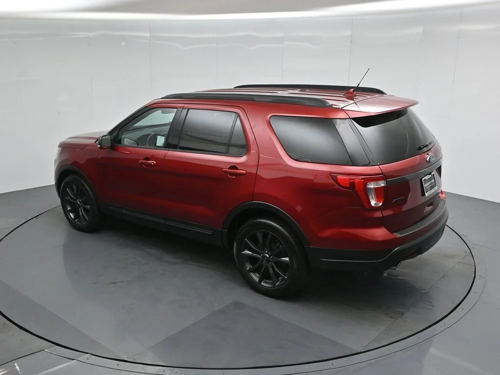 Certified Used 2019 Red Ford XLT image 43