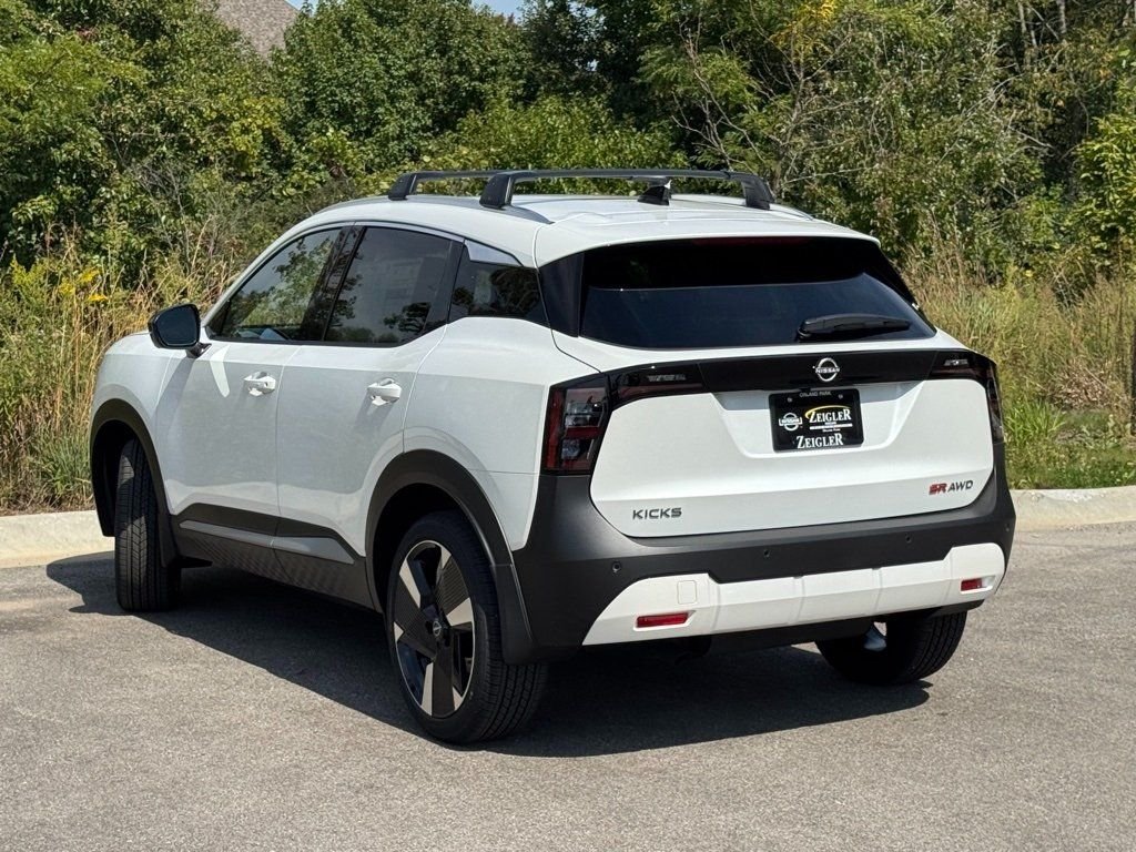 New 2026 White Nissan SR image 4