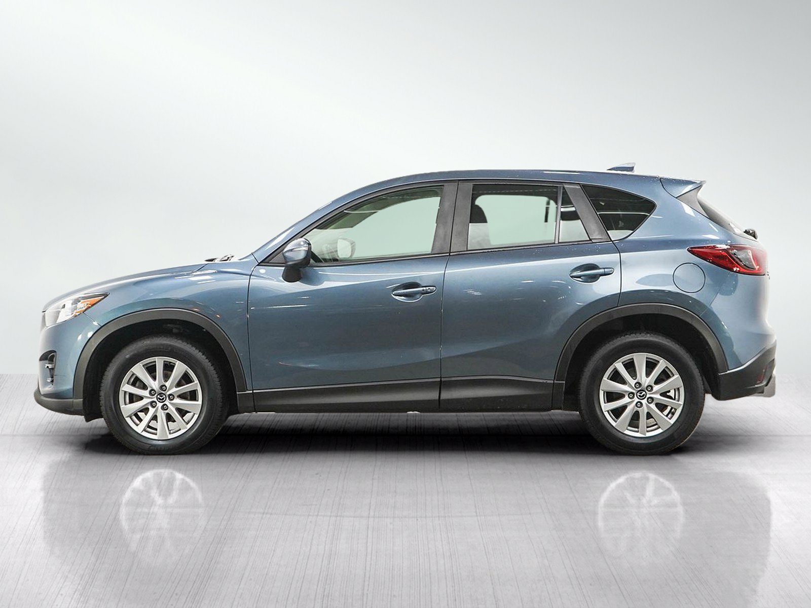 Used 2016 Mazda CX-5 Touring with VIN JM3KE4CY2G0828734 for sale in Minneapolis, Minnesota
