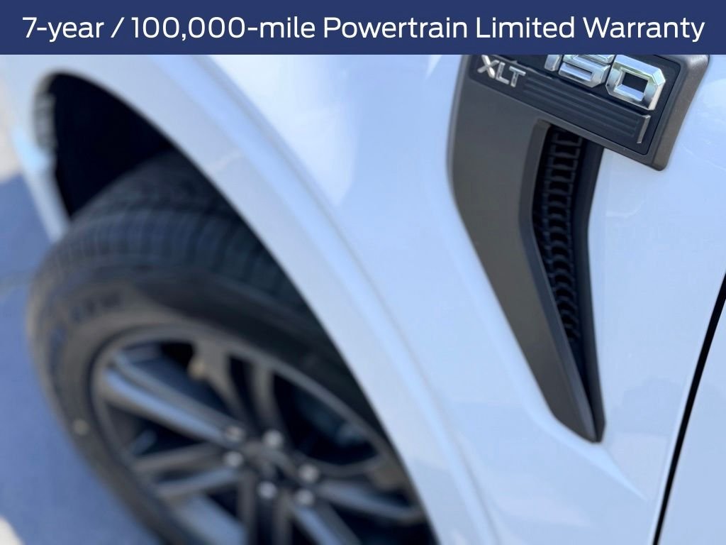 Used 2022 White Ford XLT image 3