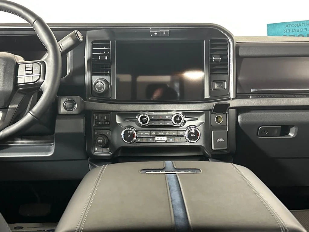 2026 Ford F-250 Super Duty Platinum - Photo 25