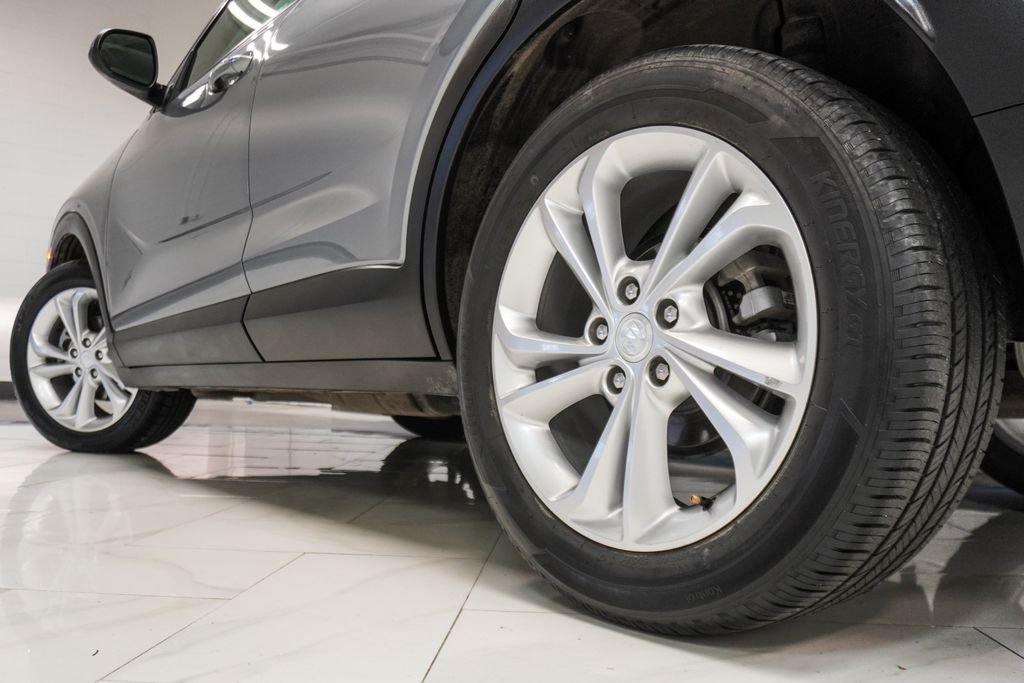 Used 2023 Gray Buick Preferred image 33