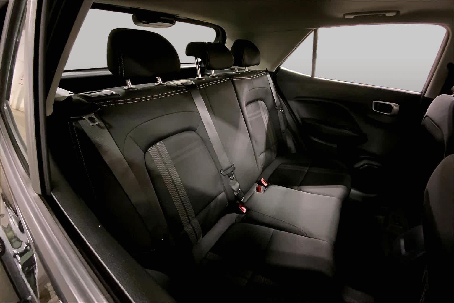 Used 2022 Black Noir Pearl Hyundai SEL image 20
