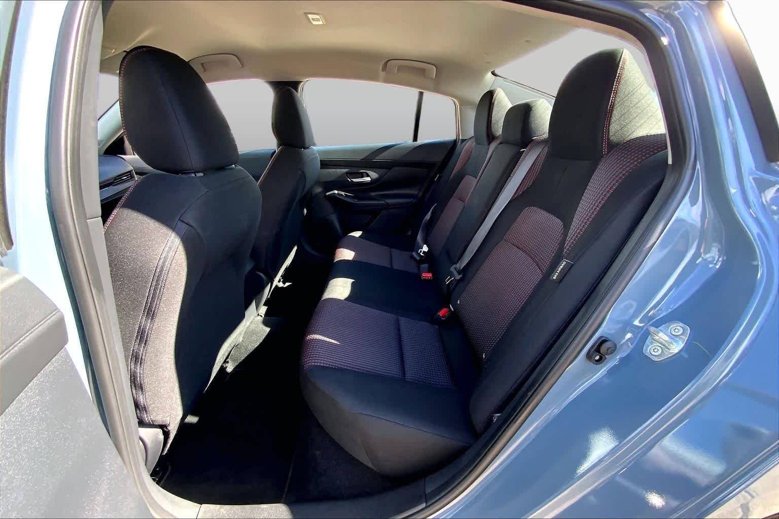 Used 2026 Atlantic Gray M Nissan SR image 21