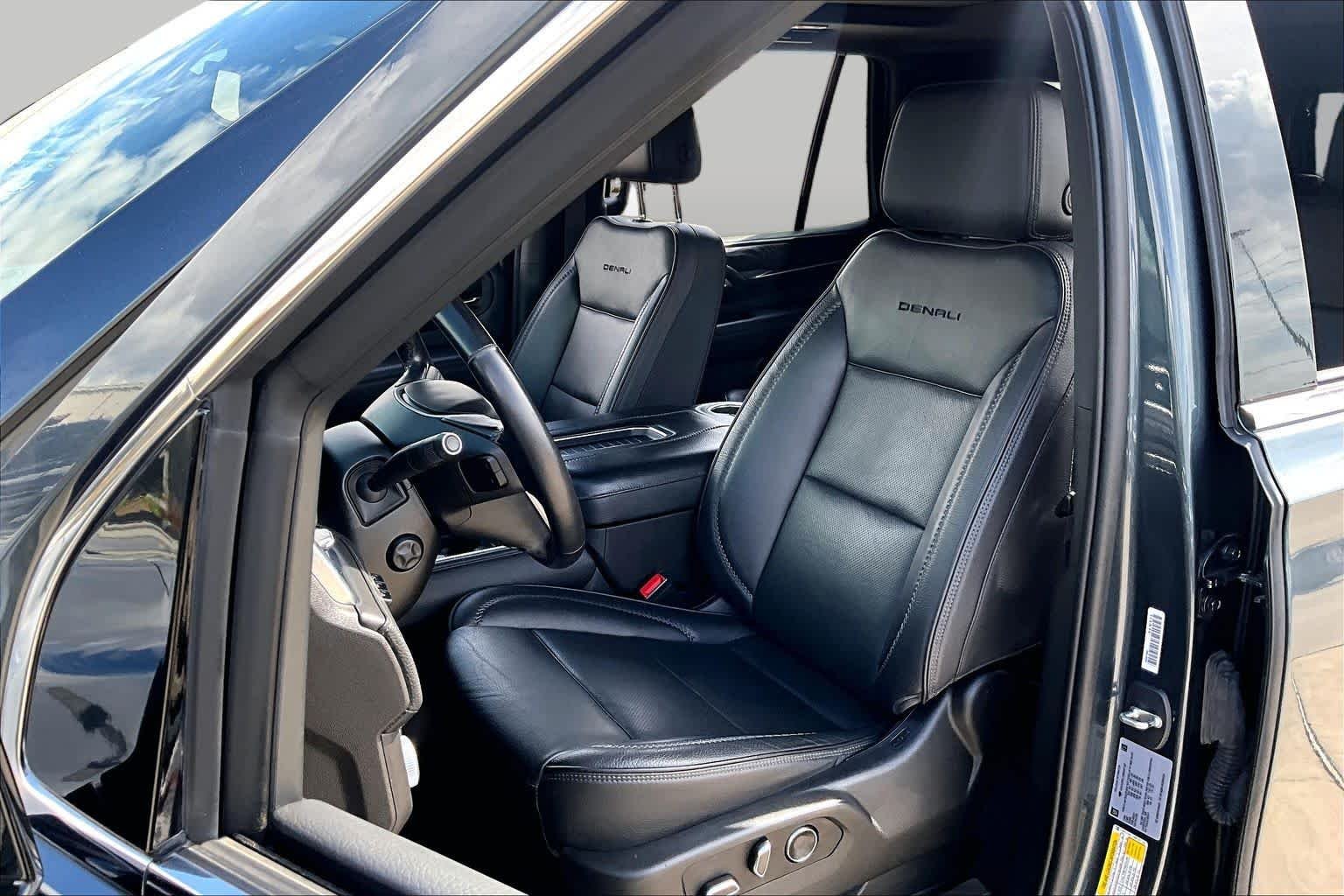 Used 2021 Dark Sky Metallic GMC Denali image 8