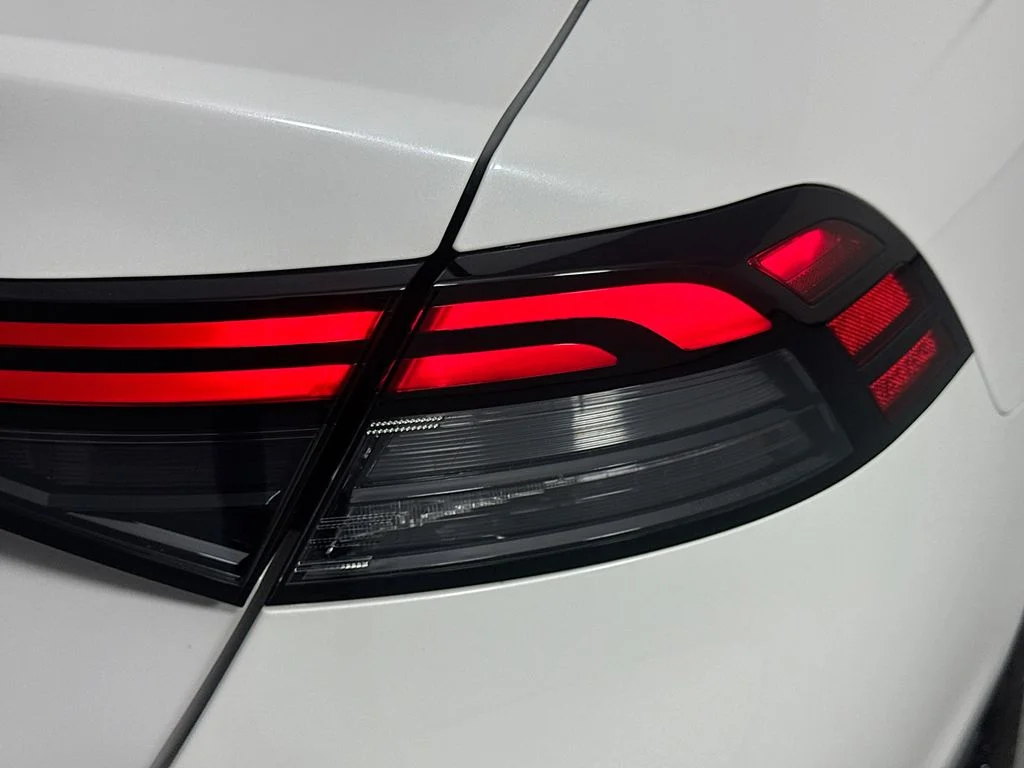 New 2026 Platinum White Pearl Honda Touring image 11