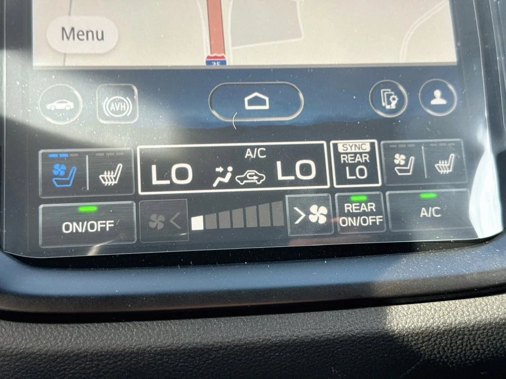 New 2027 Silver Subaru Onyx Edition Touring image 19