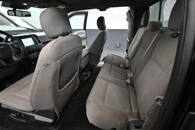 Used 2019 Black Ford XLT image 33