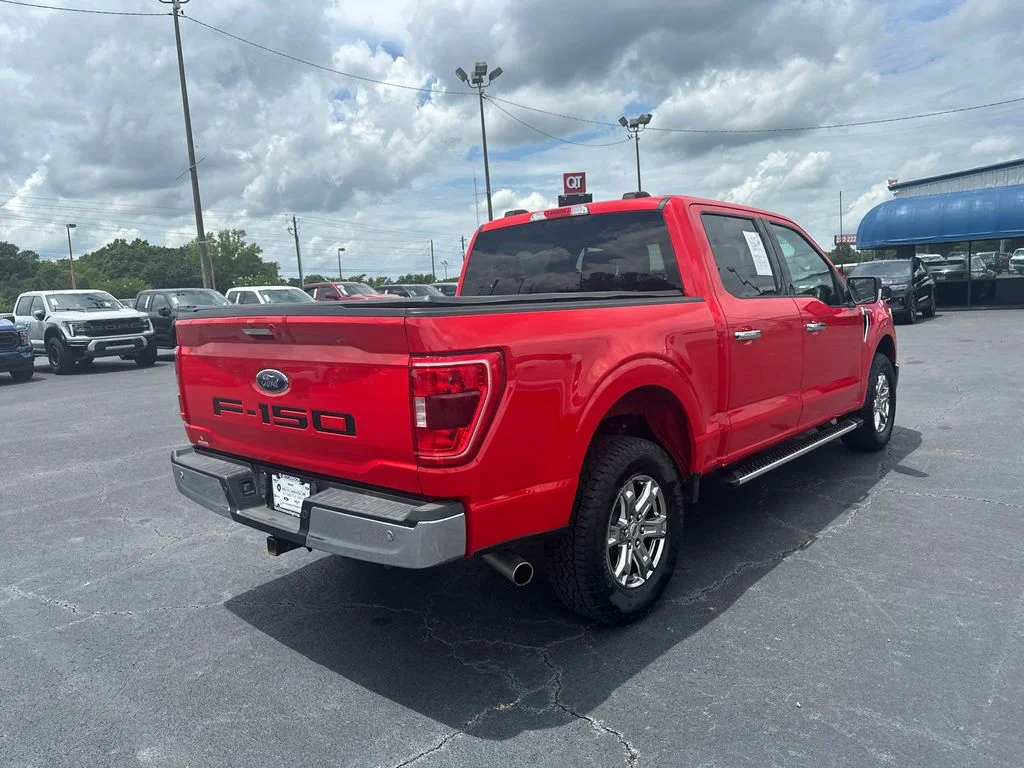 Used 2022 Red Ford XLT image 7