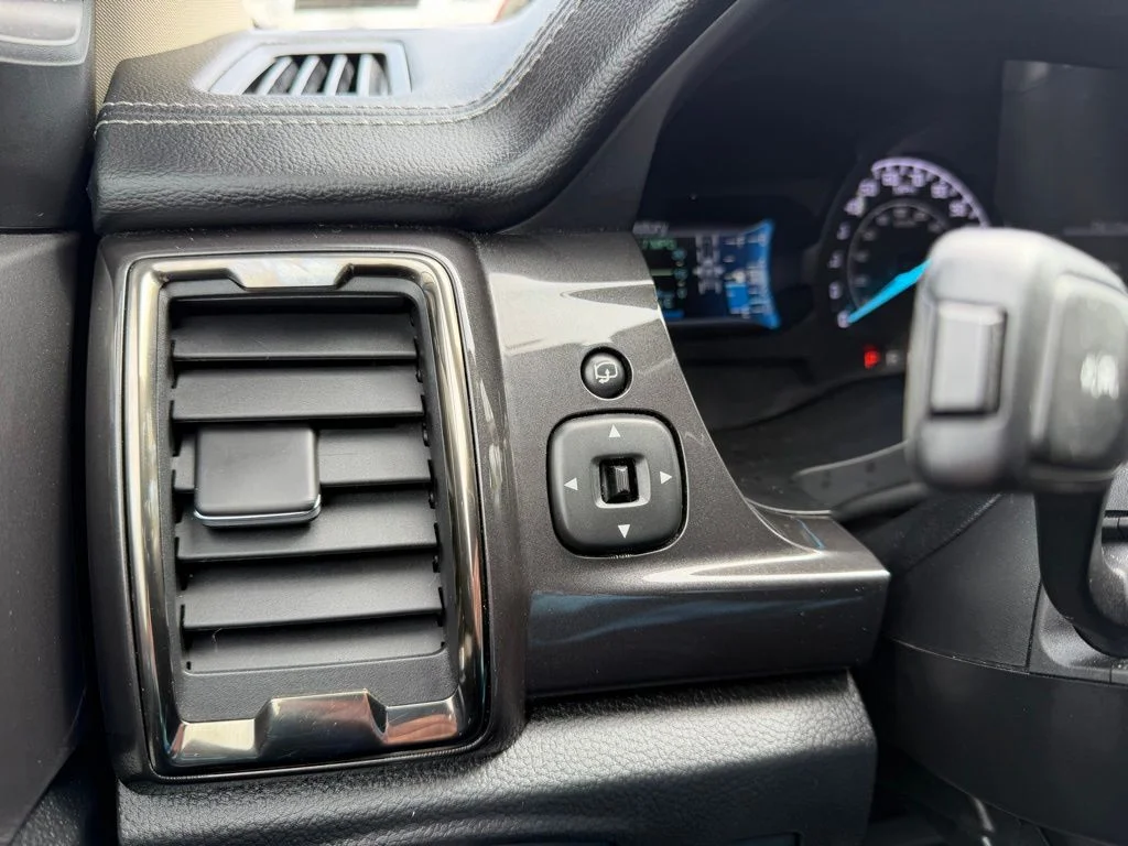 Used 2021 Gray Ford Lariat image 42