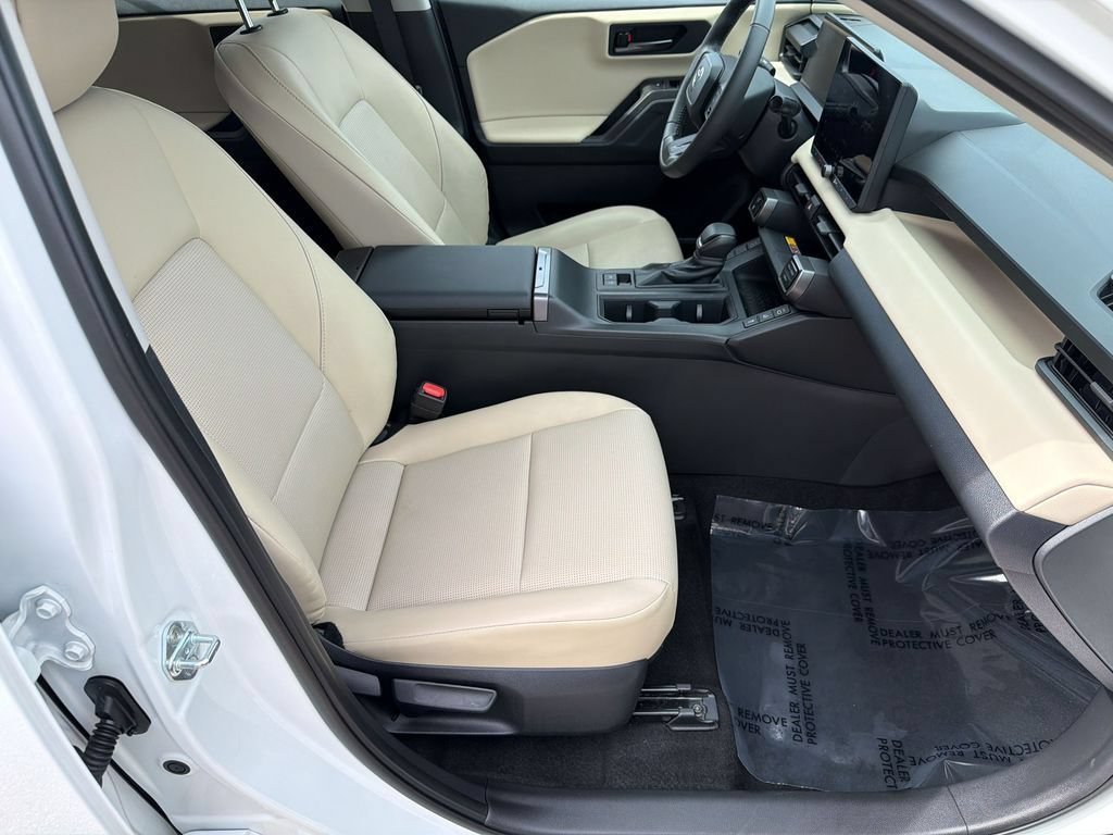 Used 2026 White Toyota XLE Premium image 38