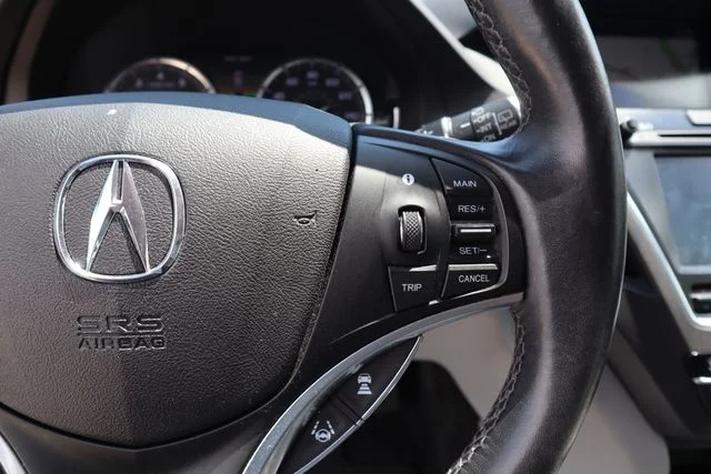 Used 2018 Lunar Silver Metallic Acura 3.5L image 10