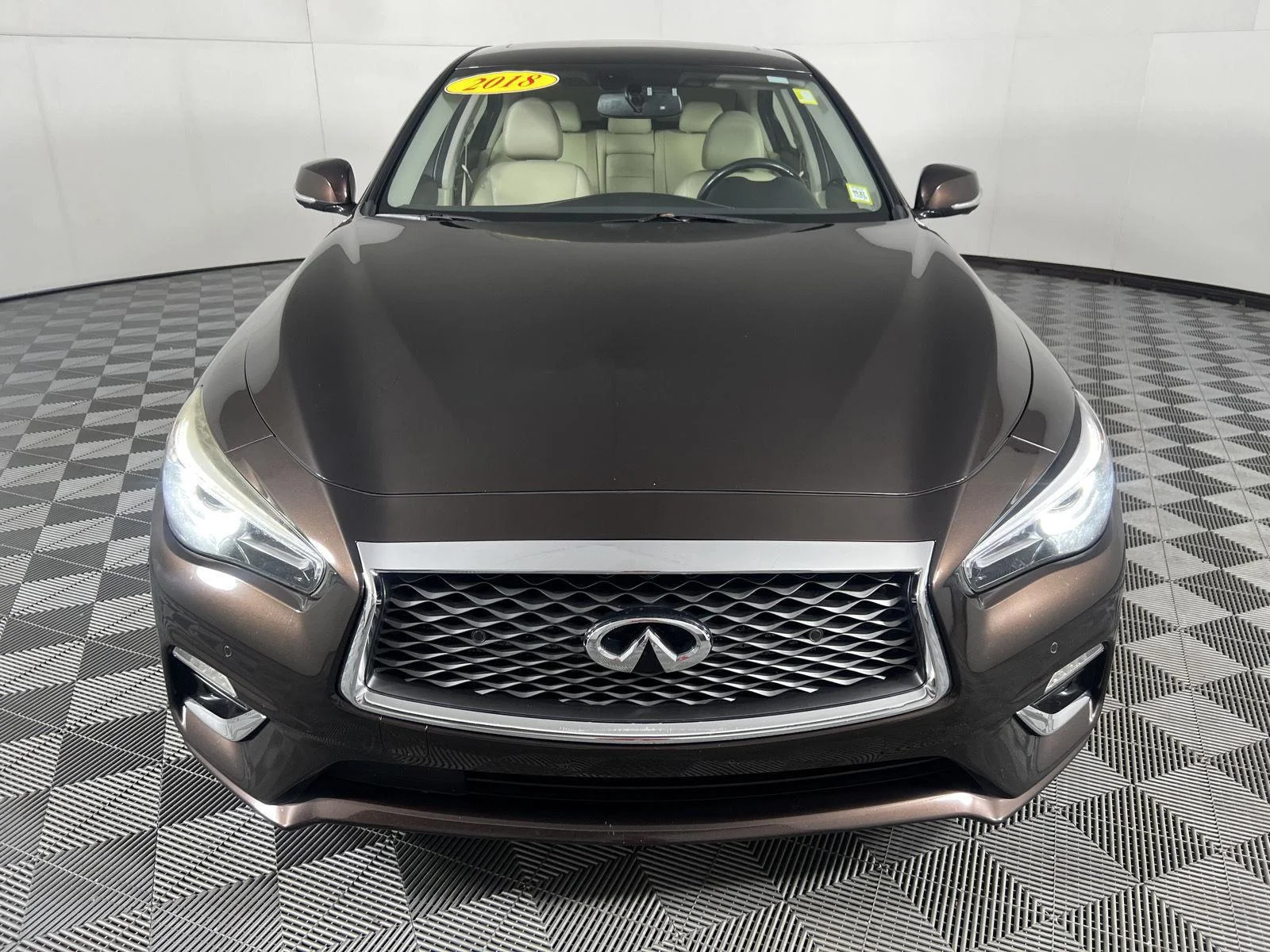 Used 2018 Mocha Almond INFINITI 3.0t LUXE image 18