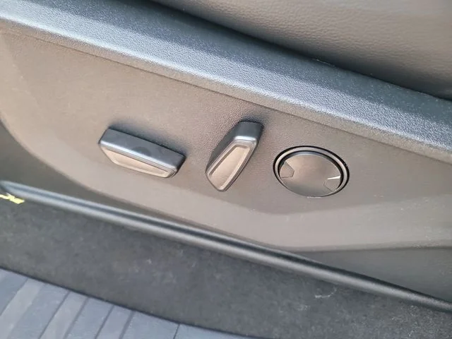 New 2026 Avalanche Ford Lariat image 21