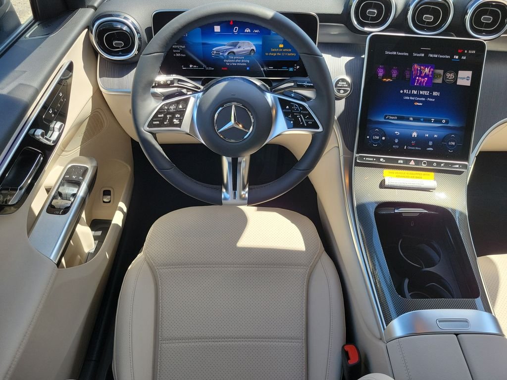 New 2027 Black Mercedes-Benz GLC 300 image 13