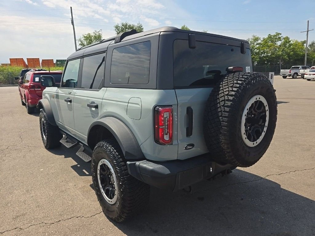 Used 2023 Gray Ford Badlands image 6