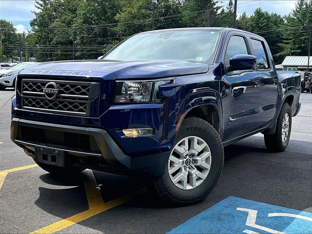 Used 2022 Blue Nissan SV image 3