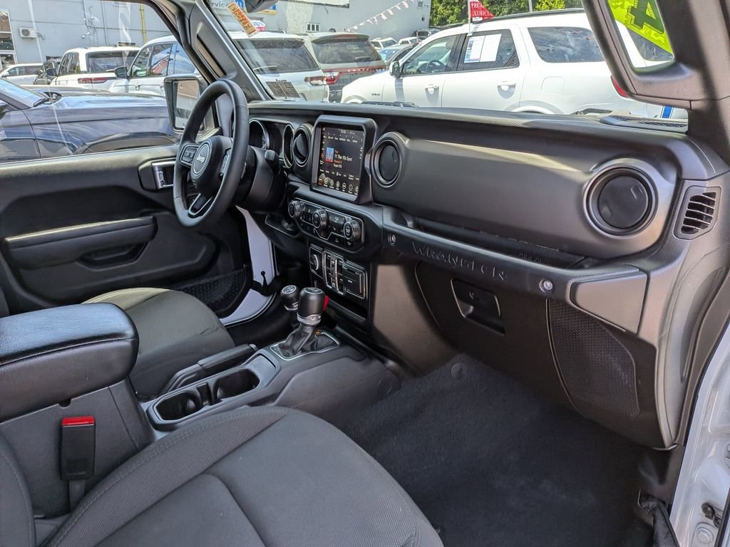Used 2023 White Jeep Willys 4xe image 25