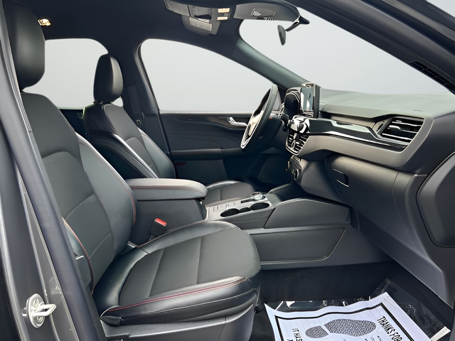 Used 2025 Gray Ford ST-Line image 25