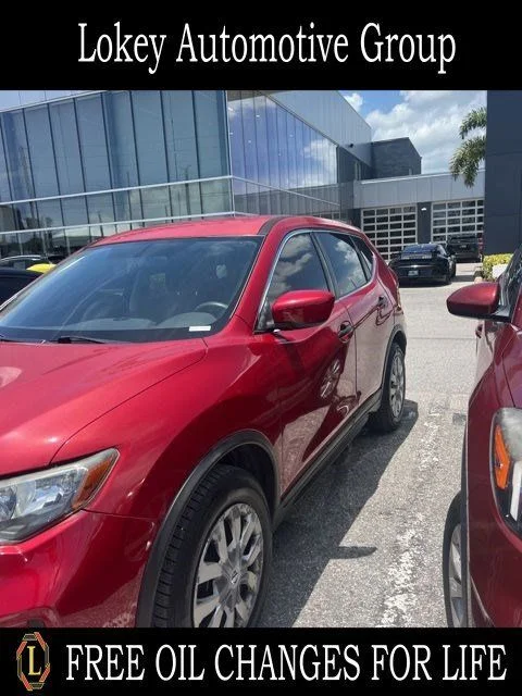 2017 Nissan Rogue S FWD's photo