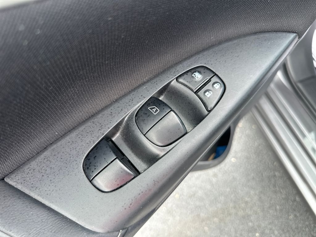 Used 2018 Gray Nissan SV image 11