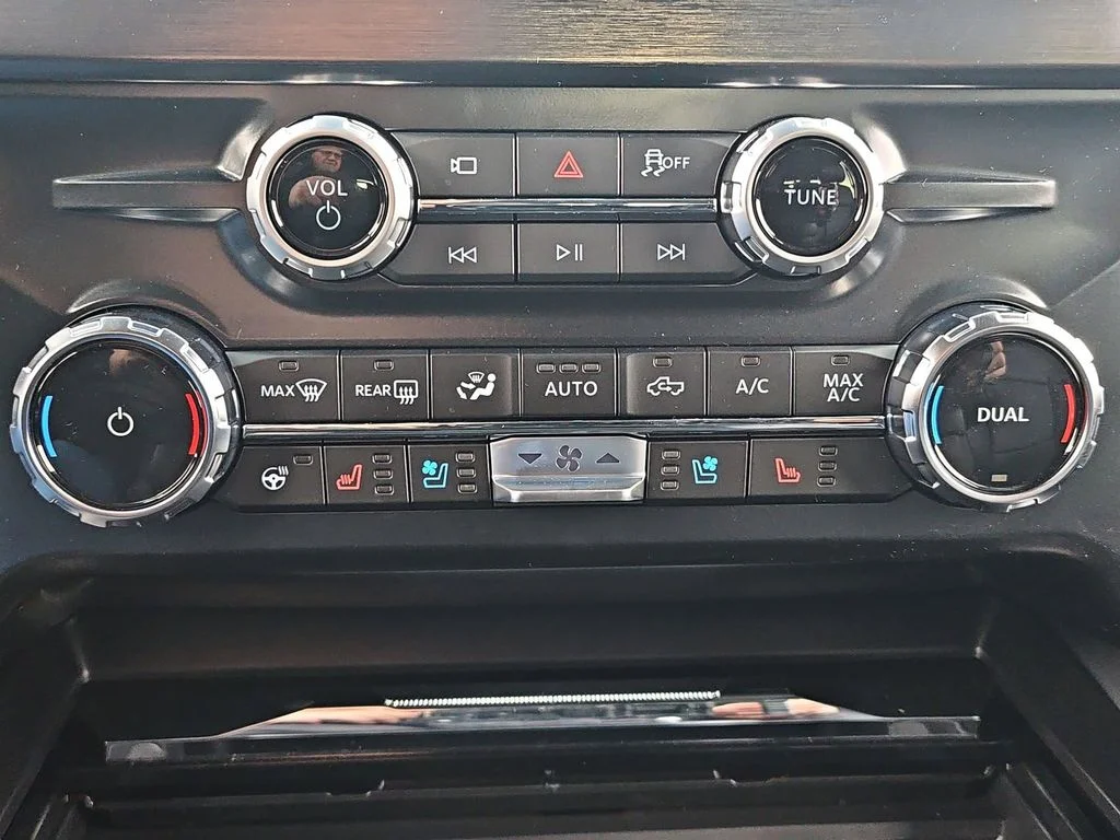 New 2026 Avalanche Ford F-250® Lariat® image 41