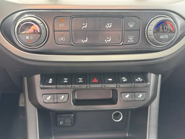 Certified Used 2022 Beige Chevrolet ZR2 image 36