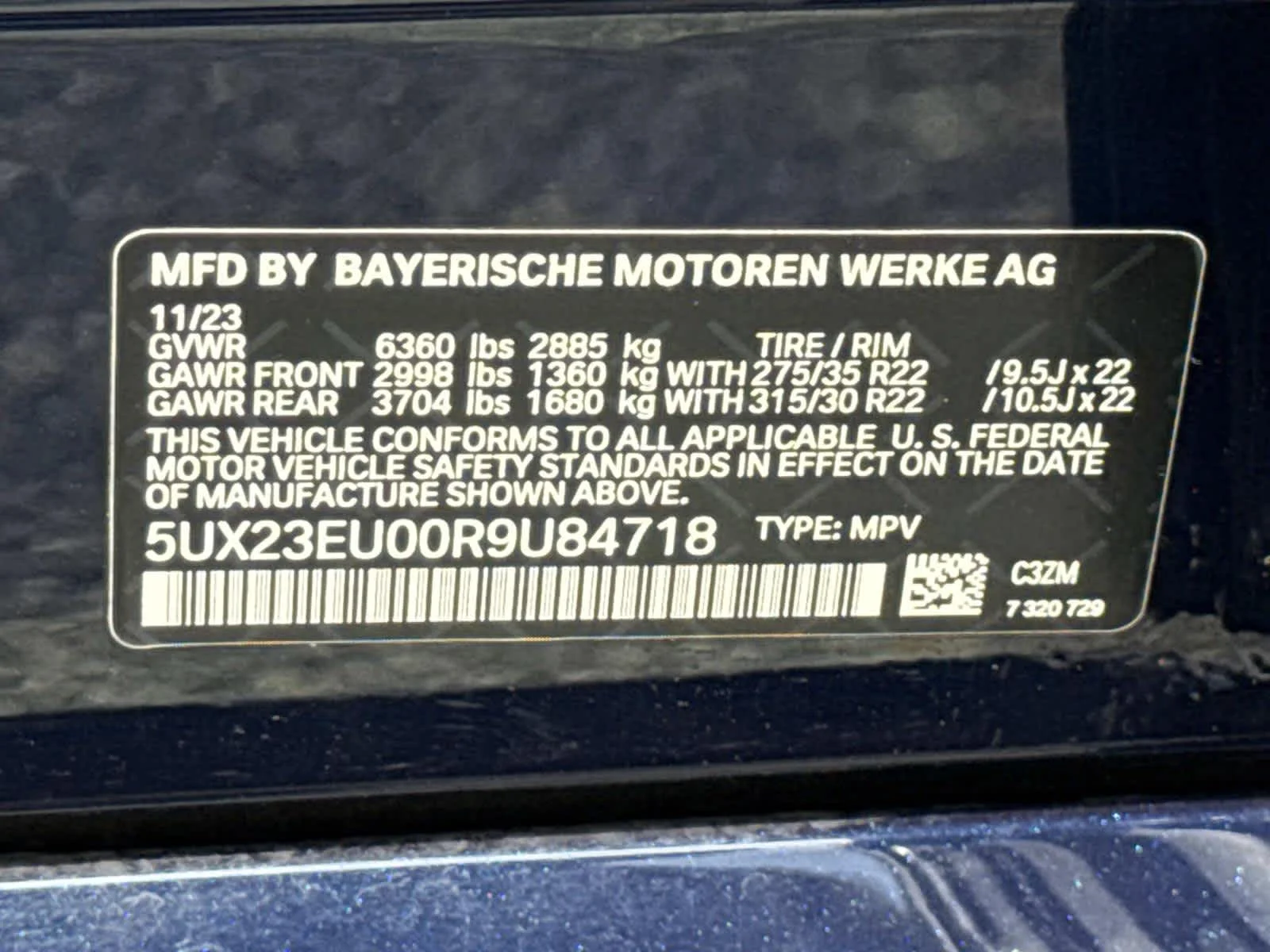 Used 2024 Tanzanite Blue II Metallic BMW xDrive40i image 30