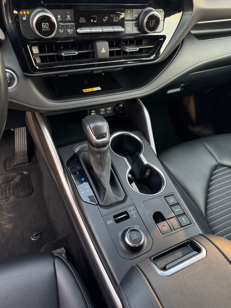 Used 2024 Midnight Black Metallic Toyota XSE image 21