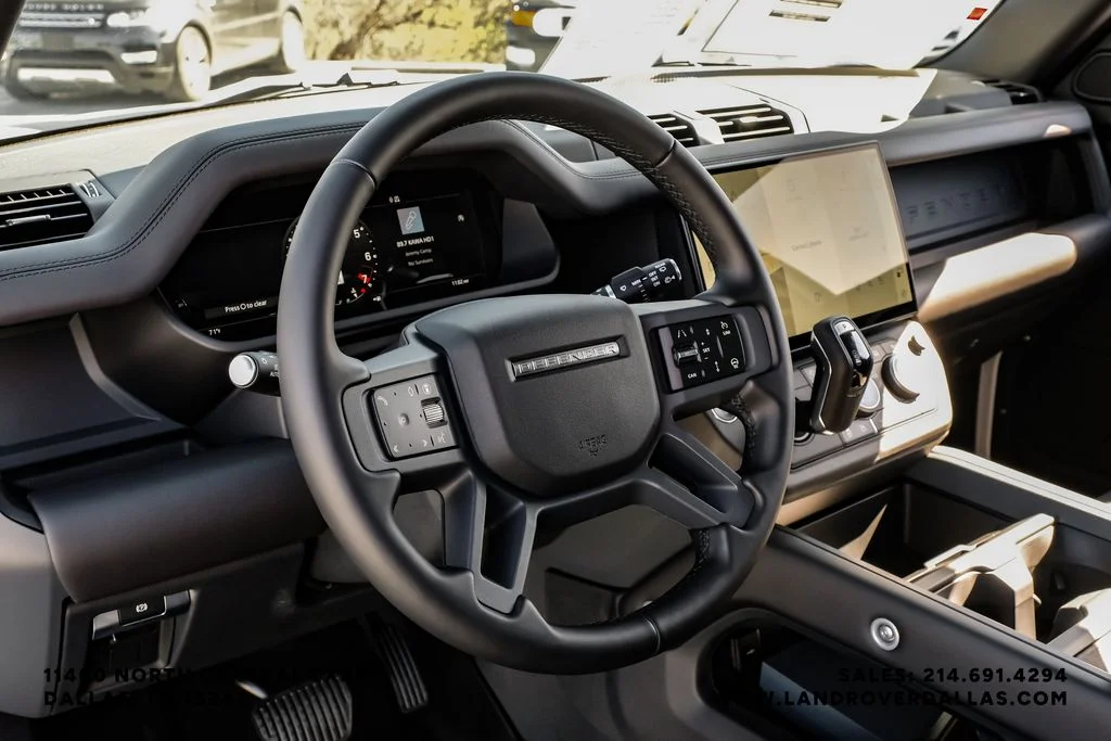 New 2026 Fuji White Land Rover X-Dynamic SE image 14