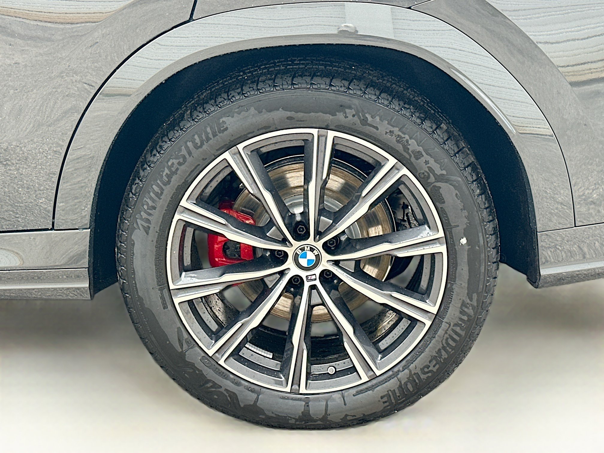 New 2027 Dravit Grey Metallic BMW xDrive40i image 22