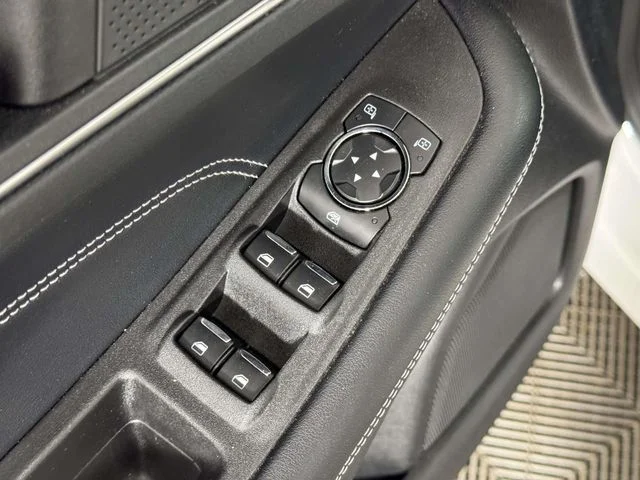 Used 2022 White Ford Titanium image 18