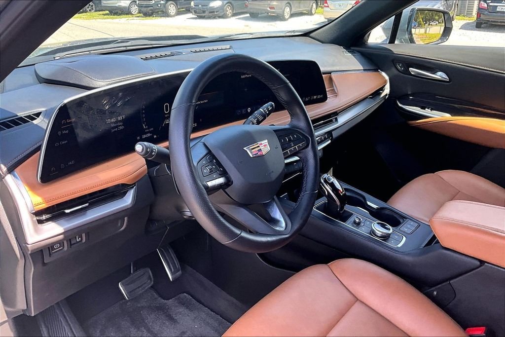 2024 Cadillac XT4 Sport - Photo 13