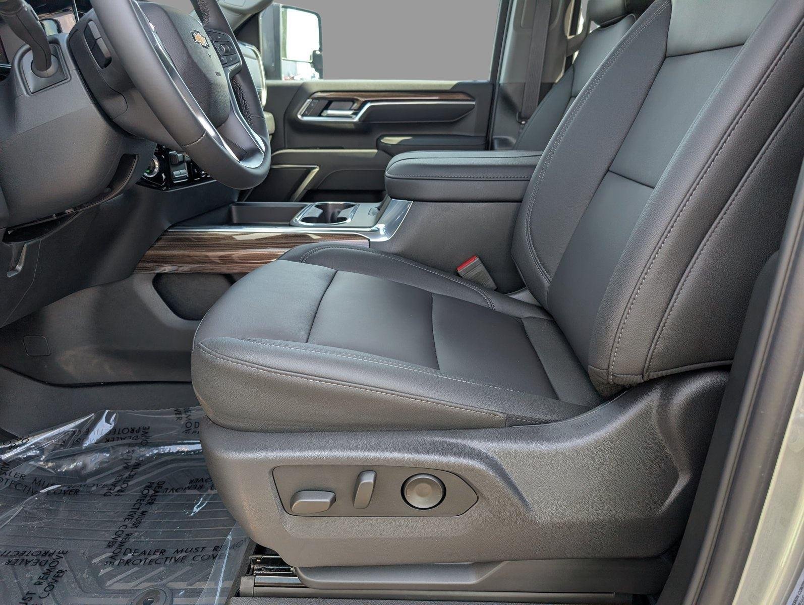 New 2026 Sterling Gray Metallic Chevrolet LT image 15