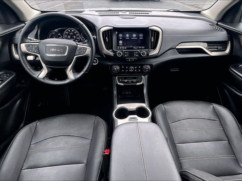 Used 2023 Silver GMC Denali image 20