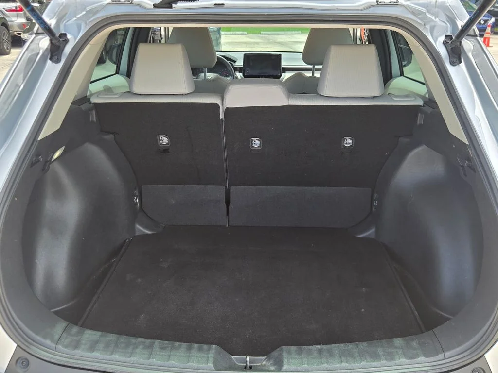 Used 2023 Silver Toyota L image 14