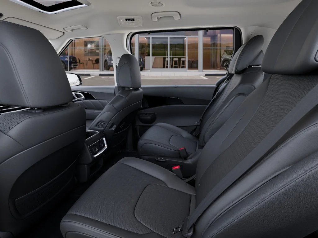 New 2027 Snow White Pearl Kia SX Prestige image 18