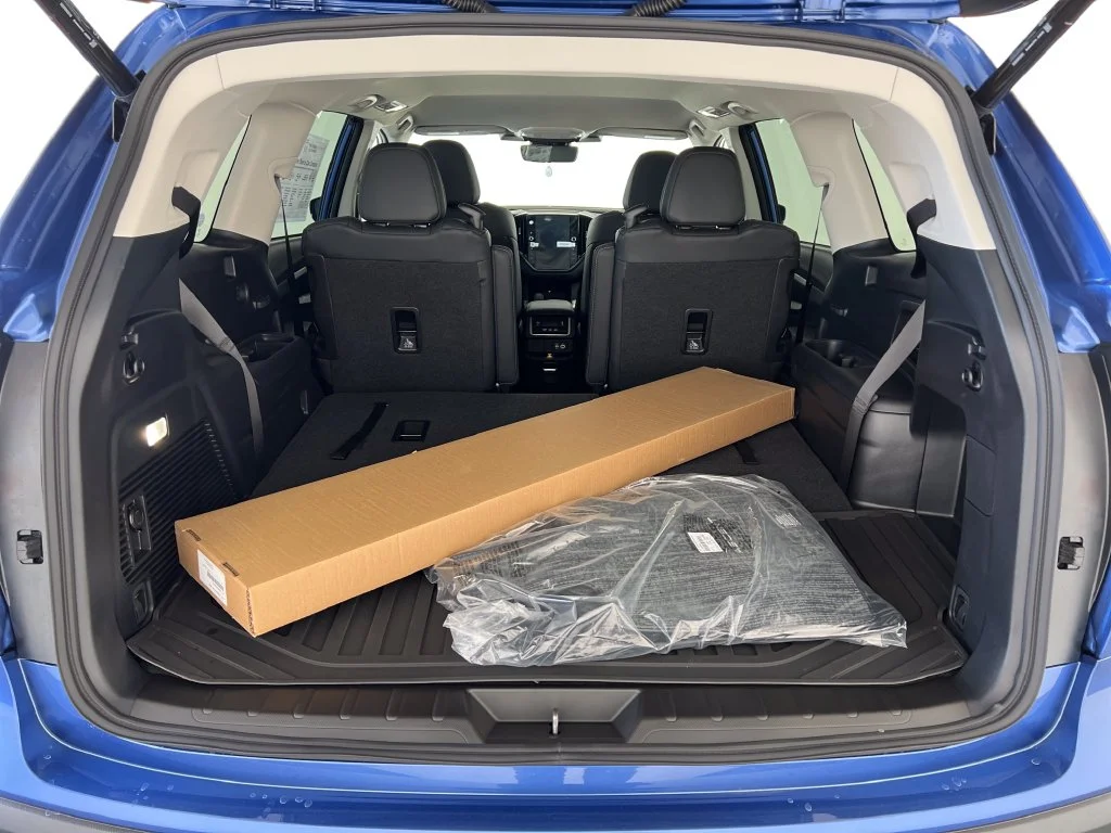 New 2027 DAYBREAK BLUE PEARL Subaru Premium 7-Passenger image 24