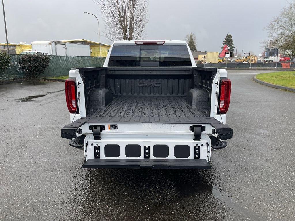 2026 GMC Sierra 1500 SLT - Photo 27