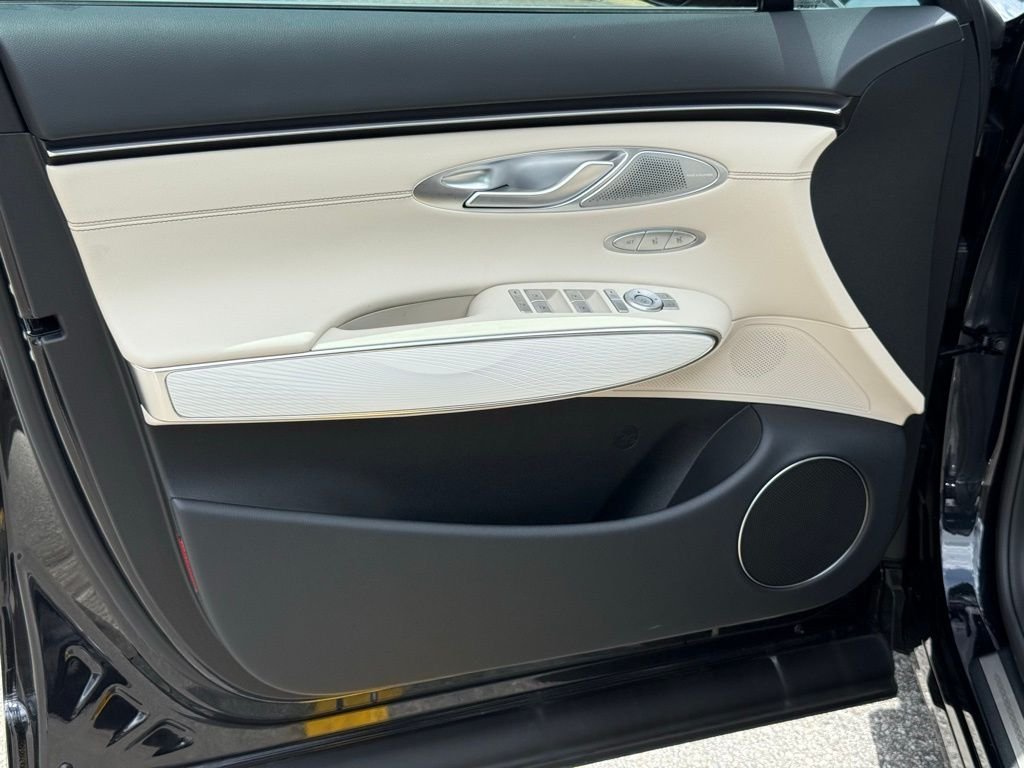 2026 GENESIS GV70 Advanced - Photo 9