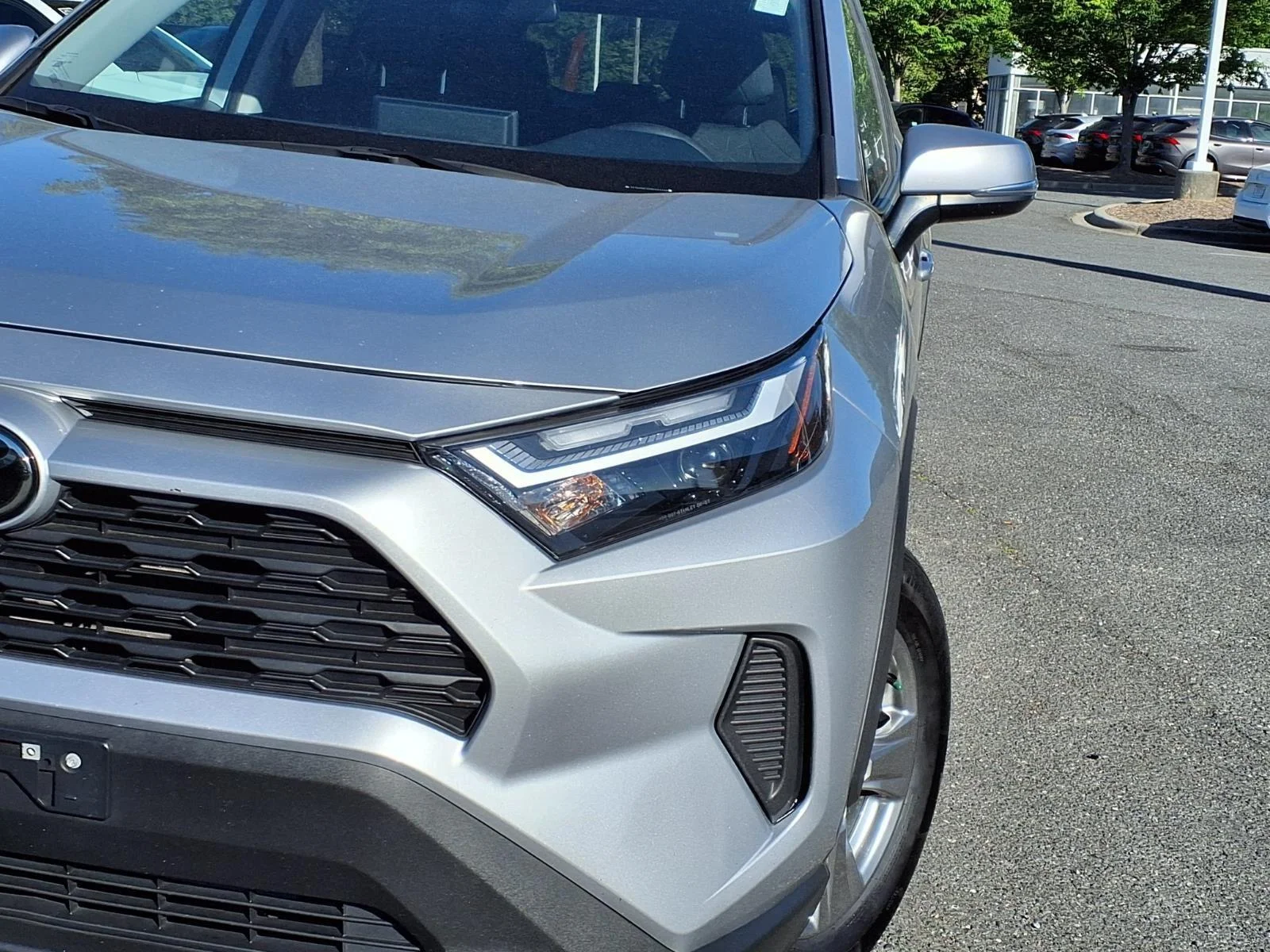Used 2024  Toyota XLE image 15