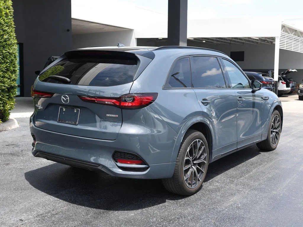 Certified Used 2025 Gray Mazda 3.3 Turbo S Premium Plus image 4