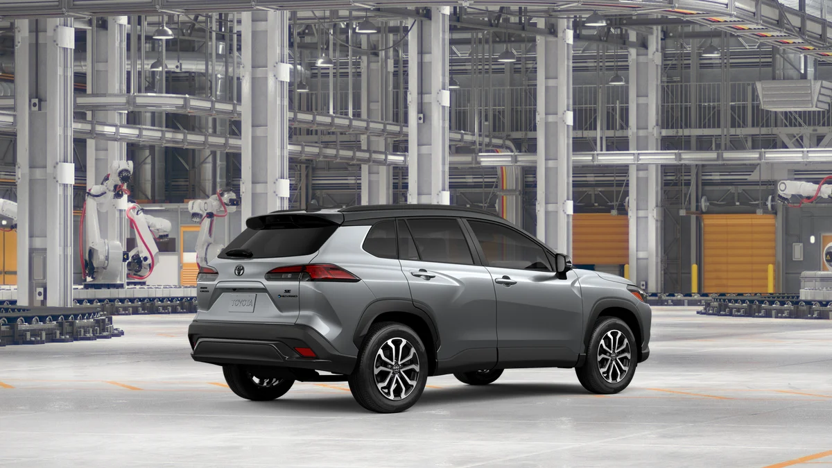 New 2026 Sonic Silver with Jet Black roof Toyota Hybrid SE image 10