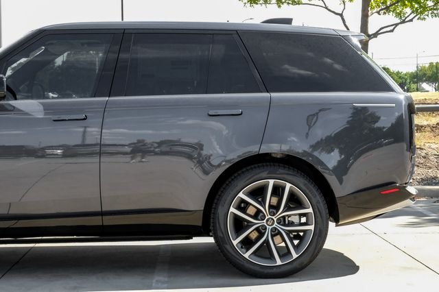 New 2027 Varesine Blue Land Rover SE image 16