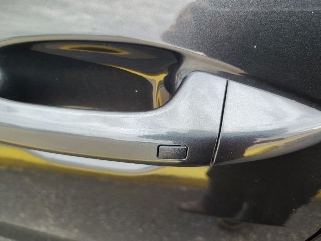 Used 2025 Gray Kia LX image 9