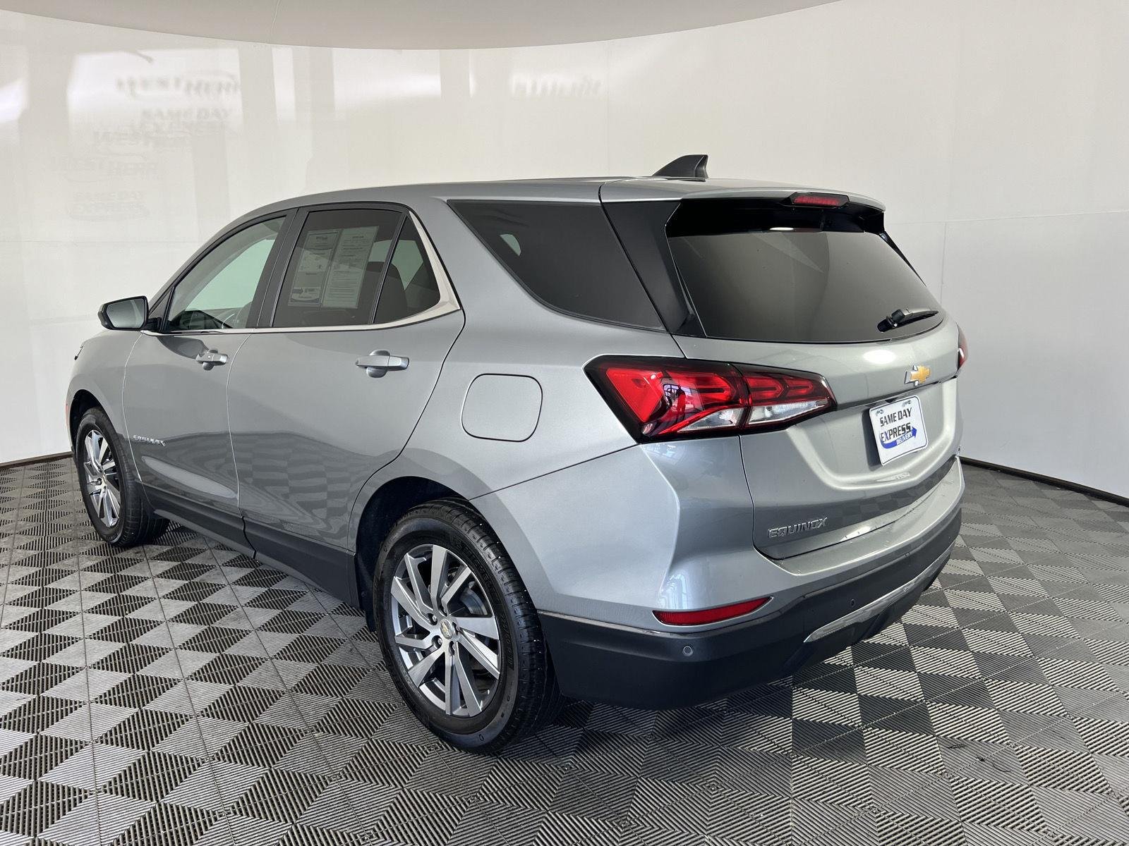 Used 2024 Gy Chevrolet  image 25
