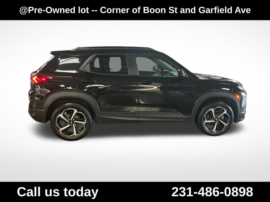 Used 2023 Black Chevrolet RS image 6