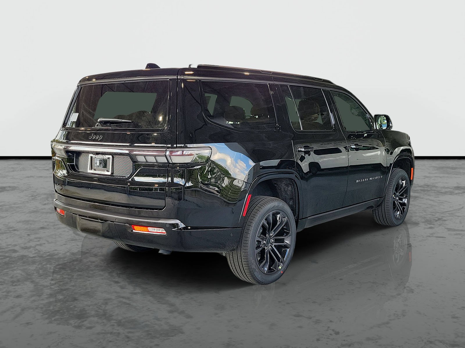 New 2026 High Gloss Black Exterior Paint Jeep Summit Reserve image 1