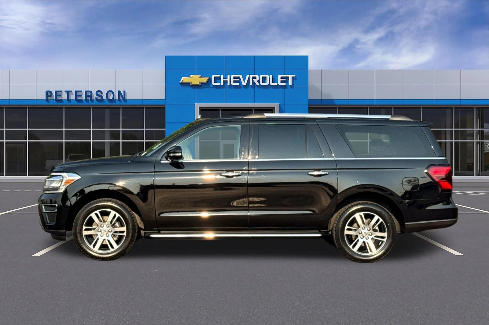 Used 2022 Black Ford Limited image 7