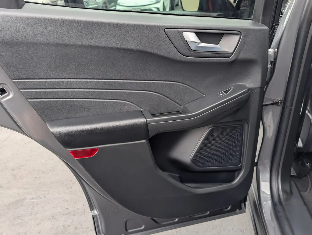 2024 Ford Escape PHEV - Photo 17